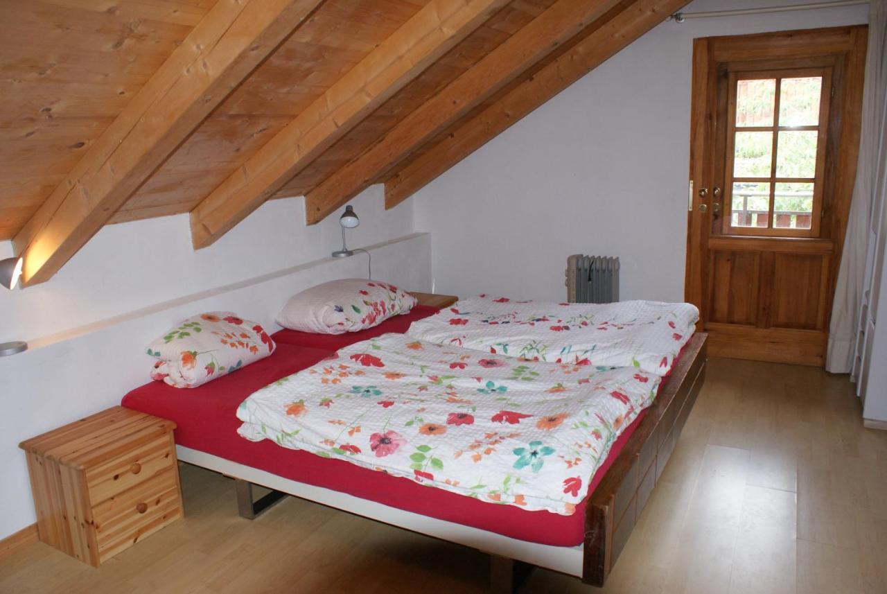 Rustikale Und Grosszuegige Ferienwohnung Kasperske Hory Exterior photo